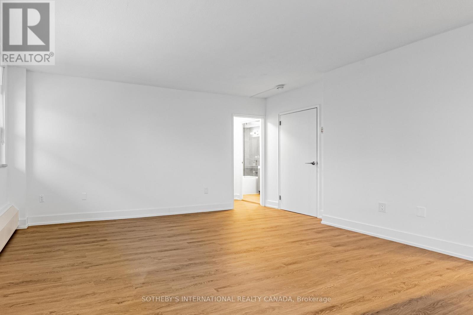 S1001 - 115 Tyndall Avenue, Toronto, Ontario  M6K 2G3 - Photo 9 - W12944784