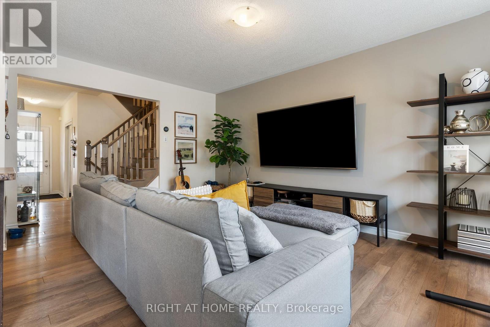 1550 Gainer Crescent, Milton, Ontario  L9T 8Y3 - Photo 11 - W12944788