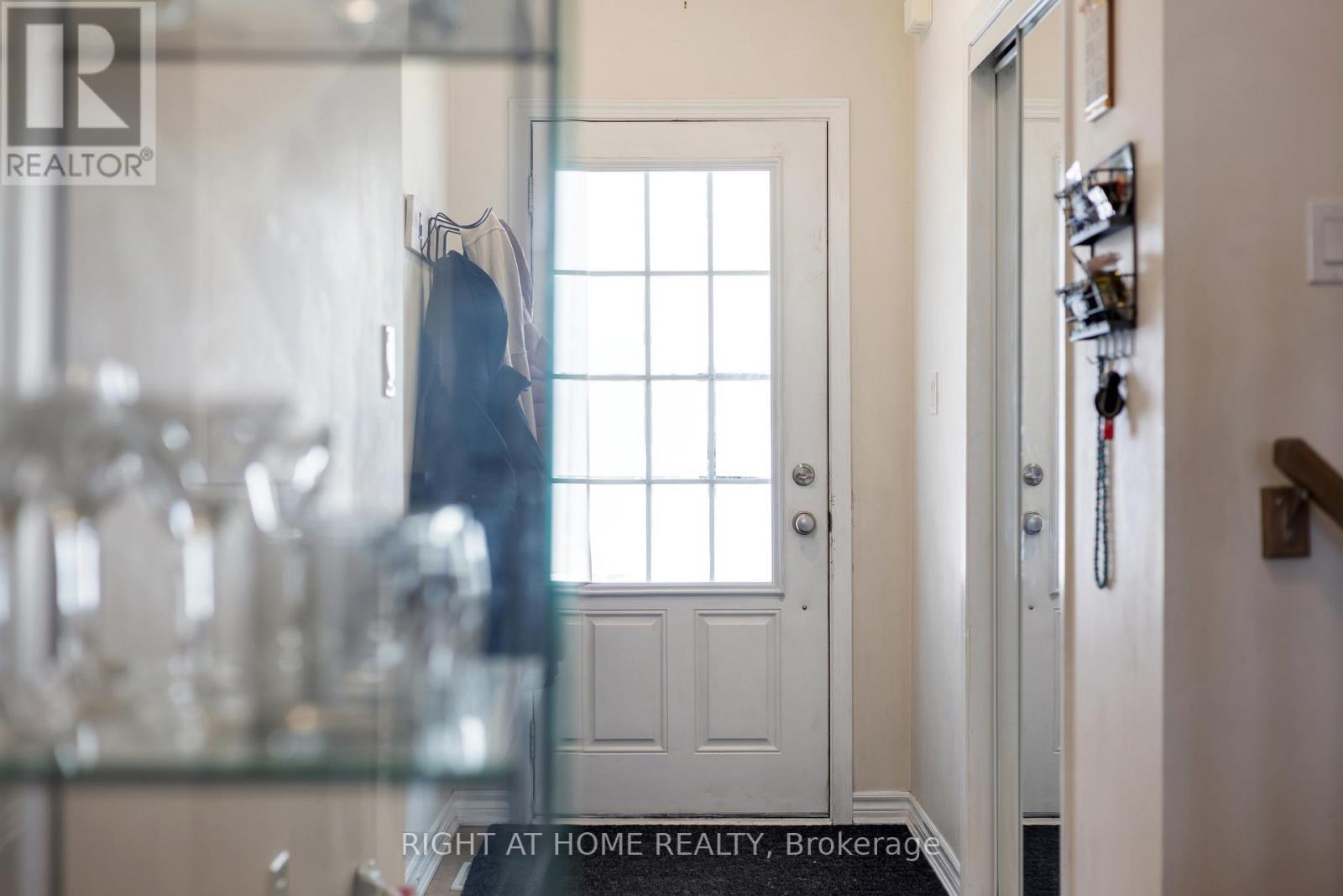 1550 Gainer Crescent, Milton, Ontario  L9T 8Y3 - Photo 37 - W12944788