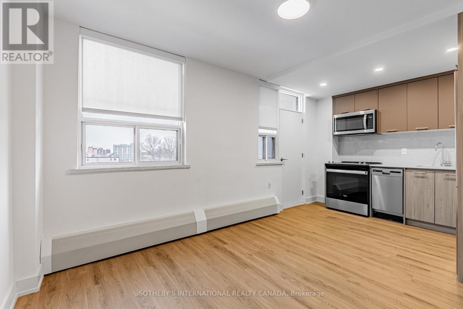 S0307 - 115 Tyndall Avenue, Toronto, Ontario  M6K 2G3 - Photo 3 - W12944798