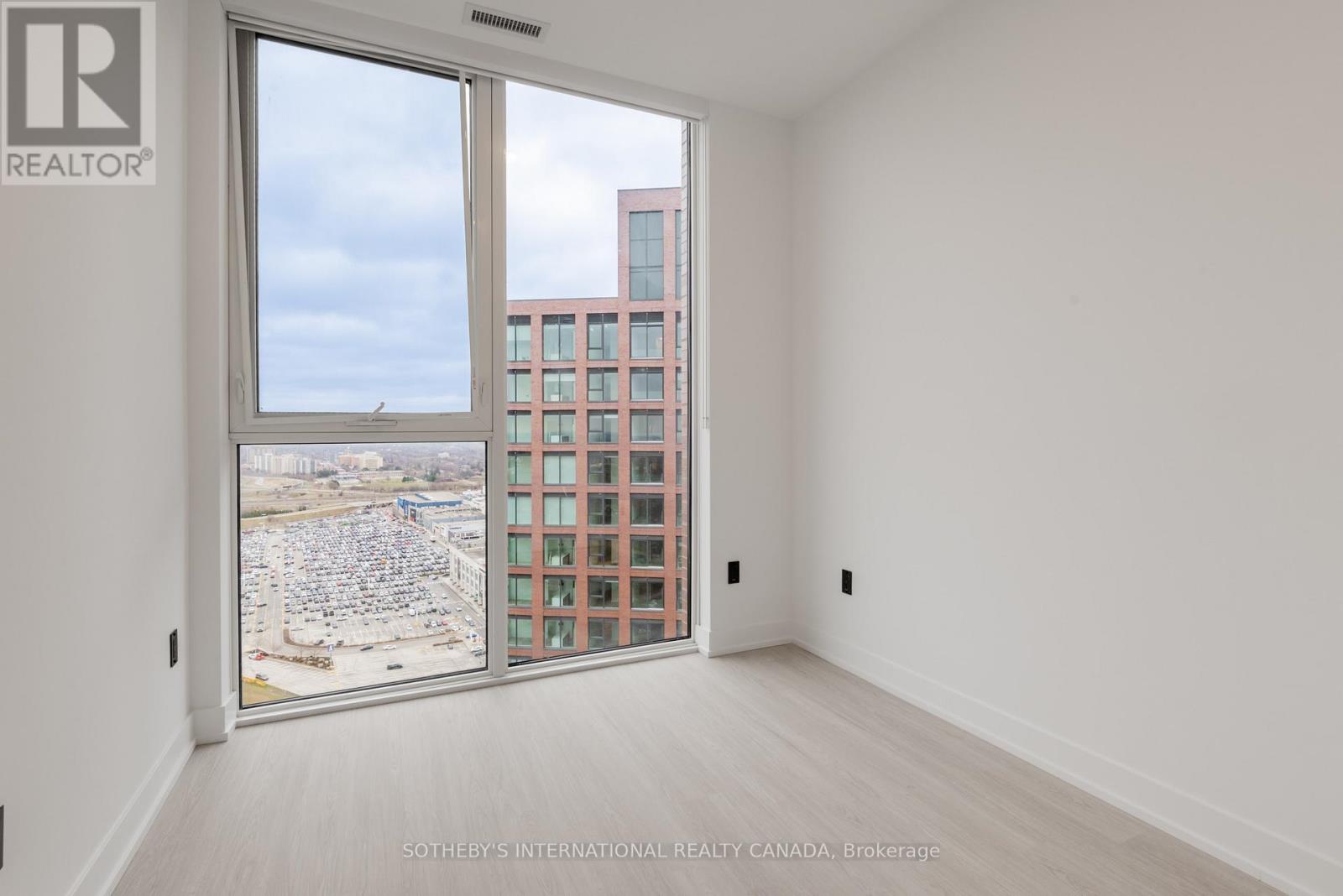 1903 - 29 York Garden Way, Toronto, Ontario  M6A 2V1 - Photo 11 - W12944832