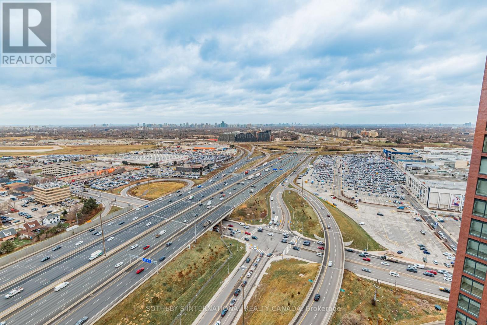 1903 - 29 York Garden Way, Toronto, Ontario  M6A 2V1 - Photo 14 - W12944832