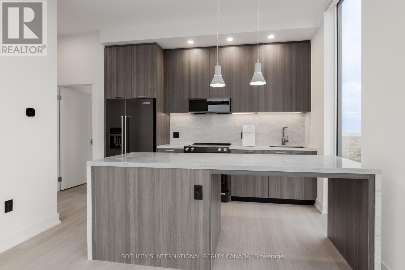 1903 - 29 York Garden Way, Toronto, Ontario  M6A 2V1 - Photo 3 - W12944832