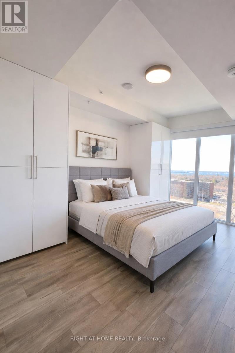 1101 - 500 Brock Avenue, Burlington, Ontario  L7S 0A5 - Photo 12 - W12944834