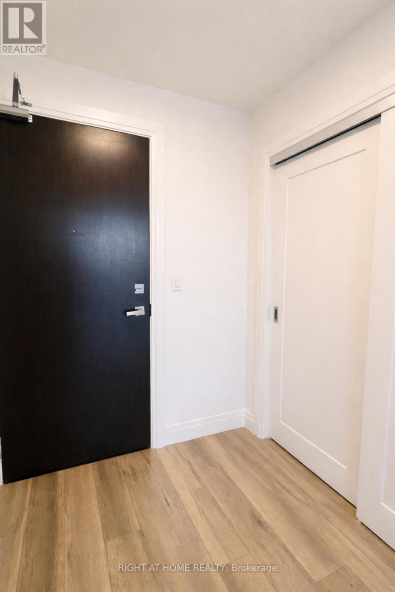 1101 - 500 Brock Avenue, Burlington, Ontario  L7S 0A5 - Photo 19 - W12944834