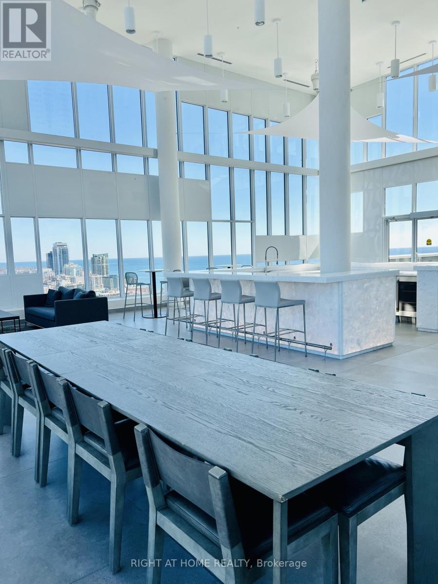 1101 - 500 Brock Avenue, Burlington, Ontario  L7S 0A5 - Photo 26 - W12944834