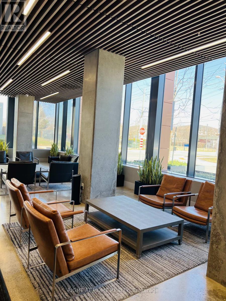 1101 - 500 Brock Avenue, Burlington, Ontario  L7S 0A5 - Photo 3 - W12944834