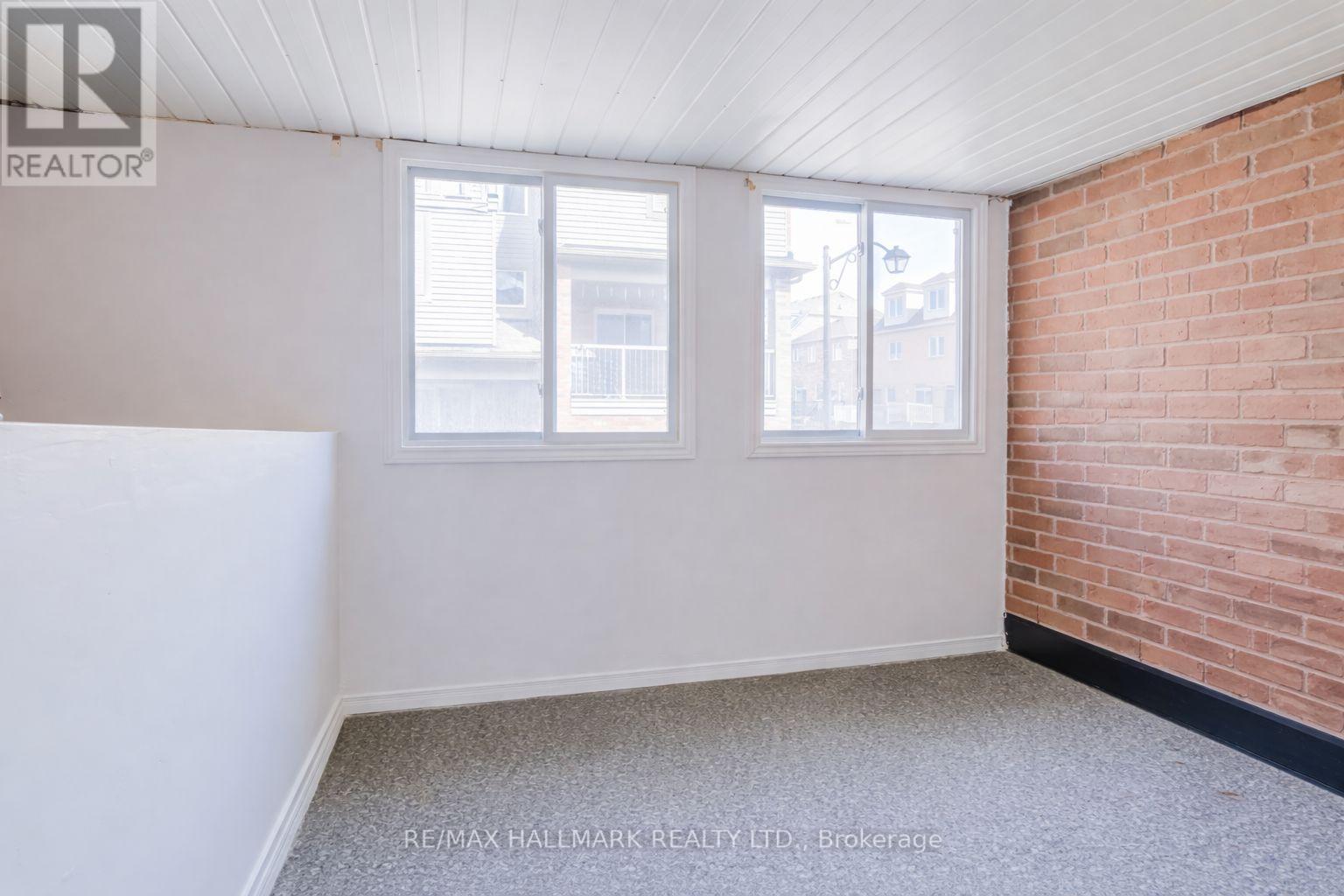 55 Ted Wray Circle, Toronto, Ontario  M3L 0G8 - Photo 11 - W12944862