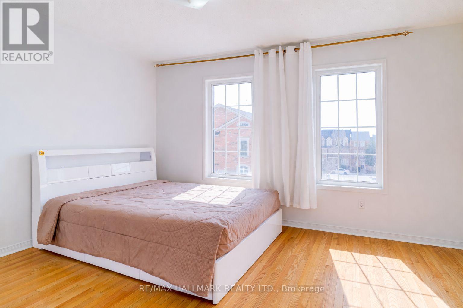 55 Ted Wray Circle, Toronto, Ontario  M3L 0G8 - Photo 18 - W12944862