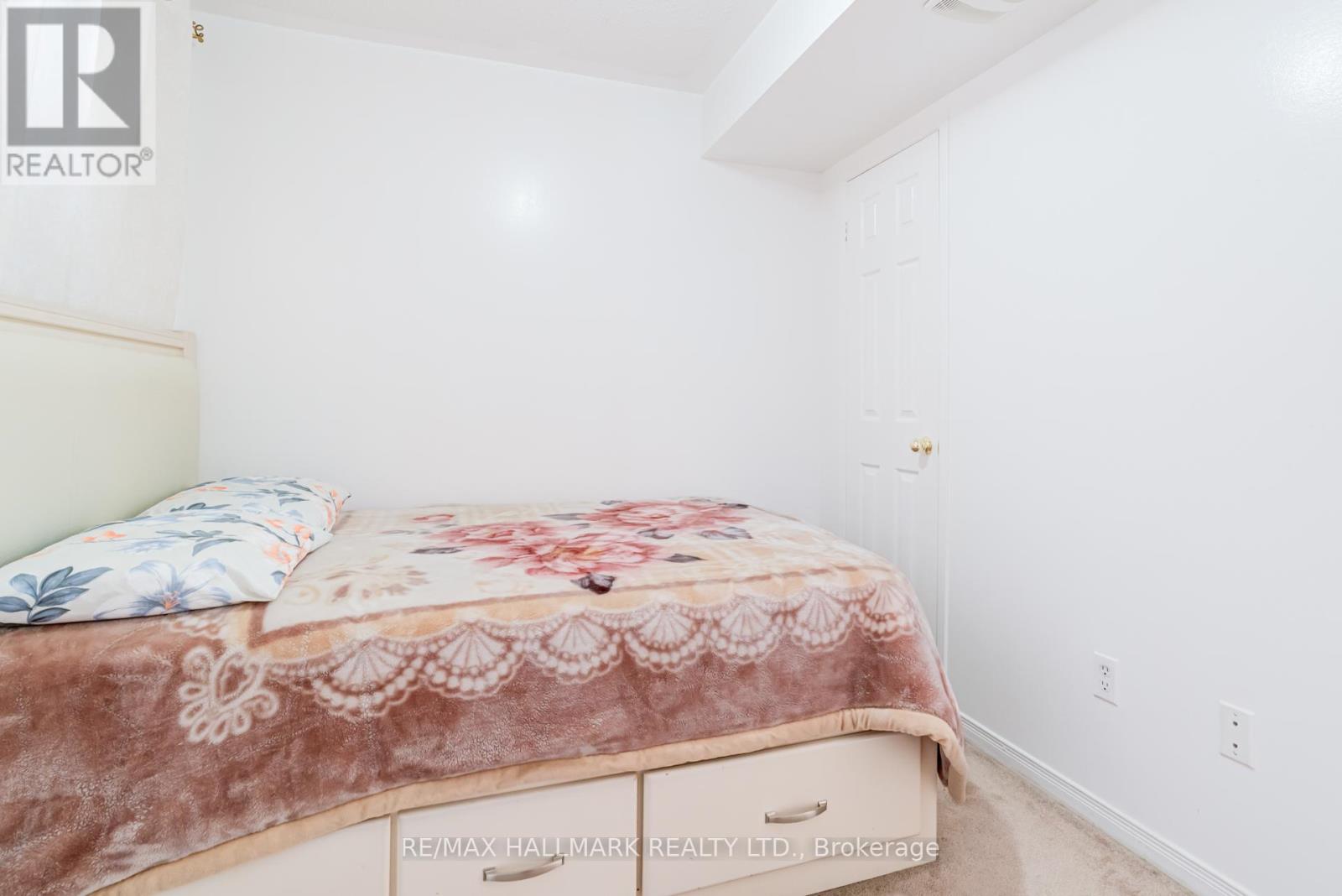 55 Ted Wray Circle, Toronto, Ontario  M3L 0G8 - Photo 5 - W12944862