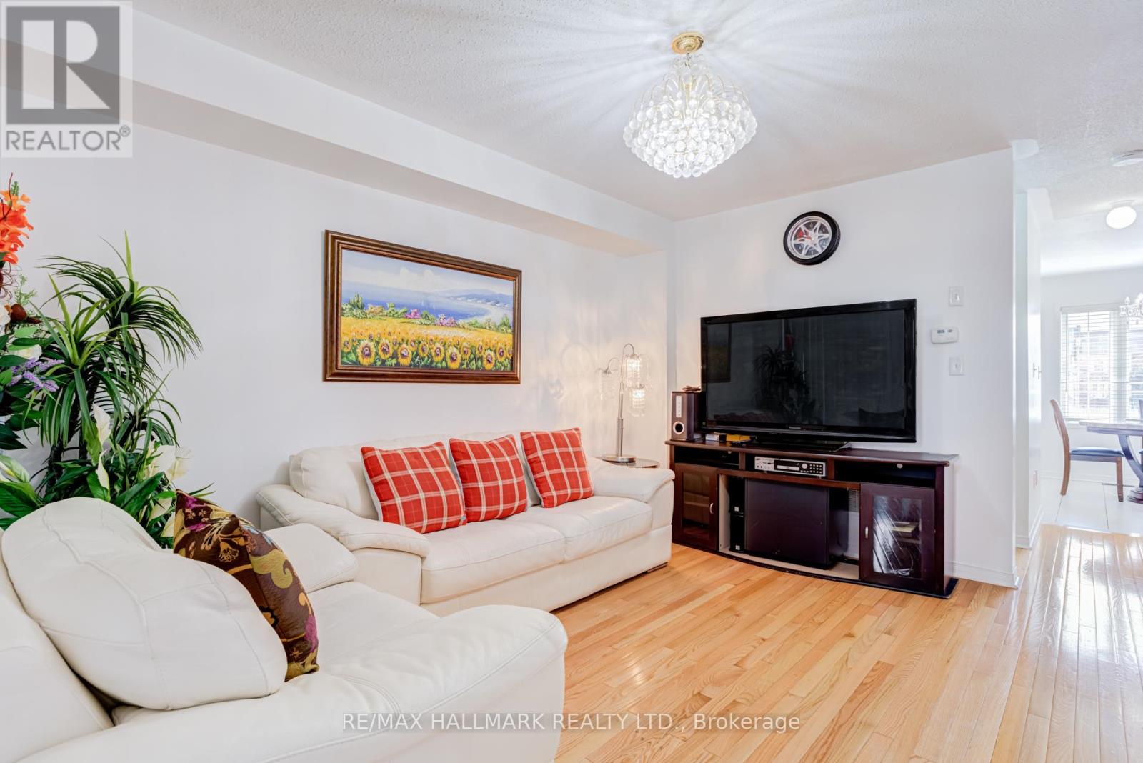 55 Ted Wray Circle, Toronto, Ontario  M3L 0G8 - Photo 9 - W12944862