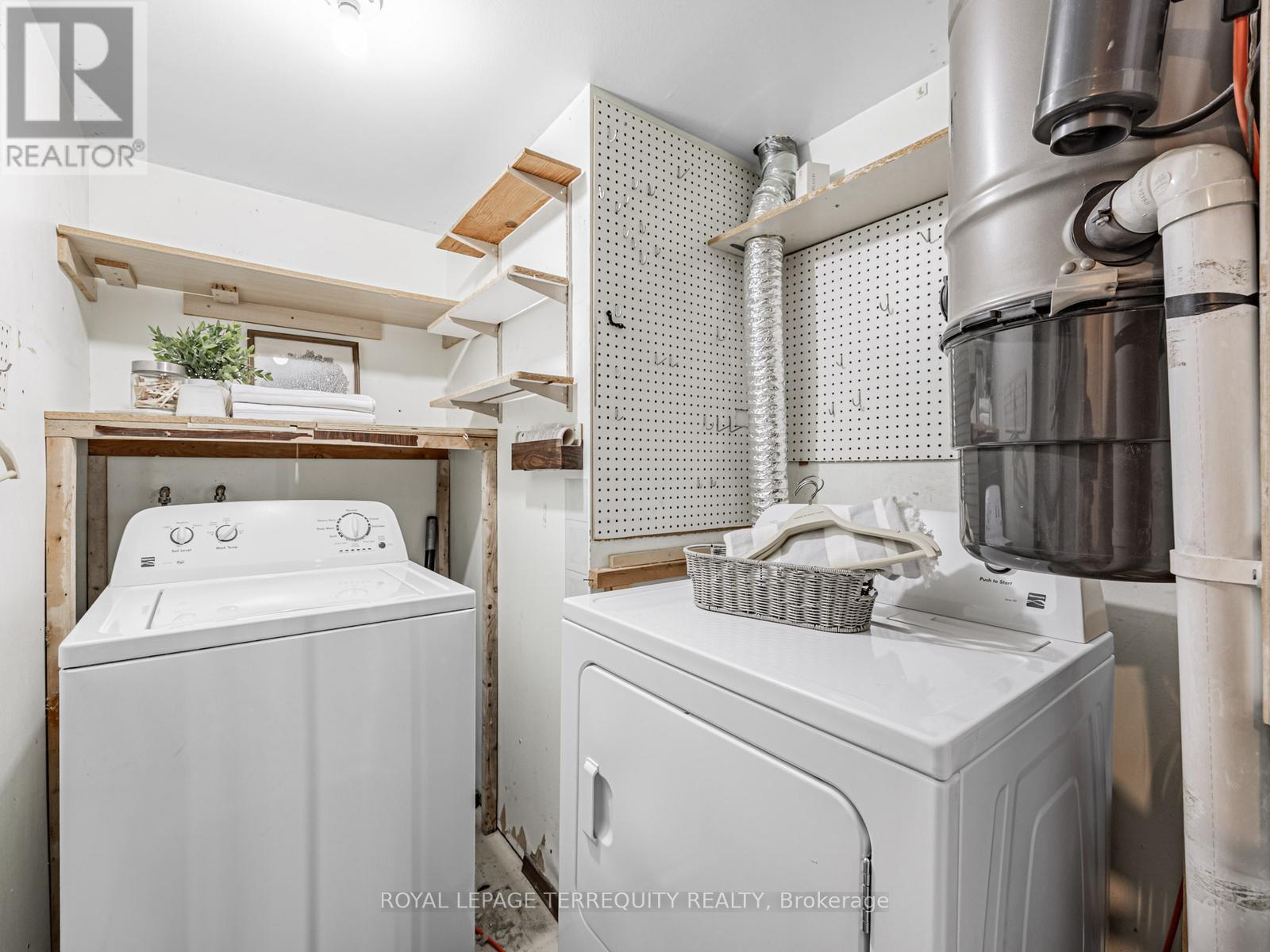 1711 - 44 Falby Court, Ajax (South East), Ontario  L1S 3L1 - Photo 17 - E12941970