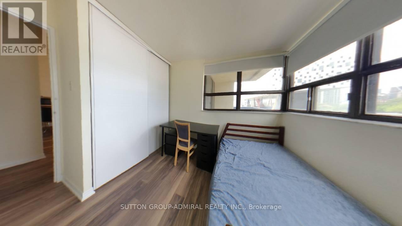 804 - 105 Mc Caul Street, Toronto, Ontario  M5T 2X4 - Photo 13 - C12840560