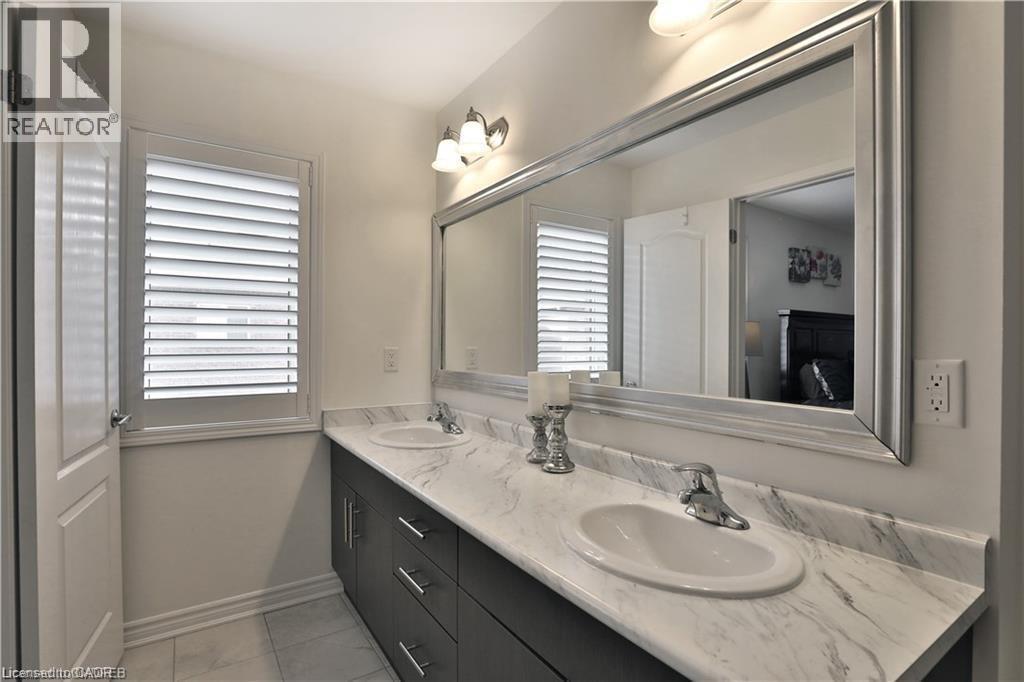 288 Gooding Crescent, Milton, Ontario  L9E 0A9 - Photo 8 - 40816885