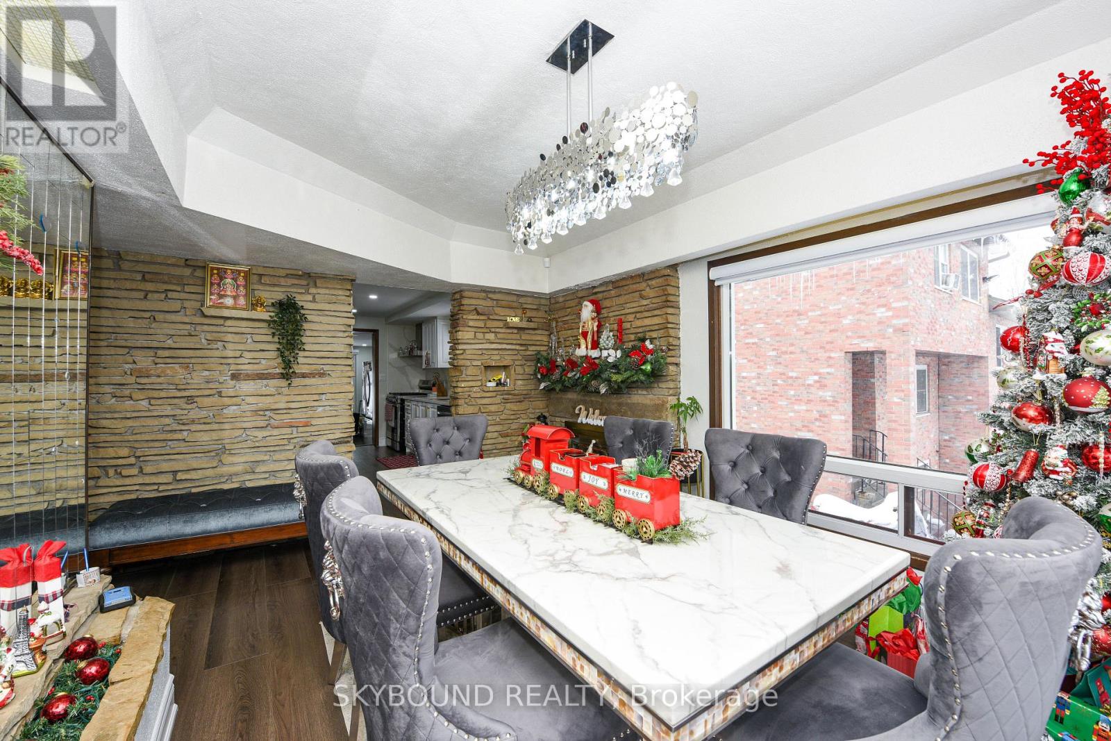 32 Victoria Avenue, Halton Hills, Ontario  L7J 1Y9 - Photo 10 - W12633380