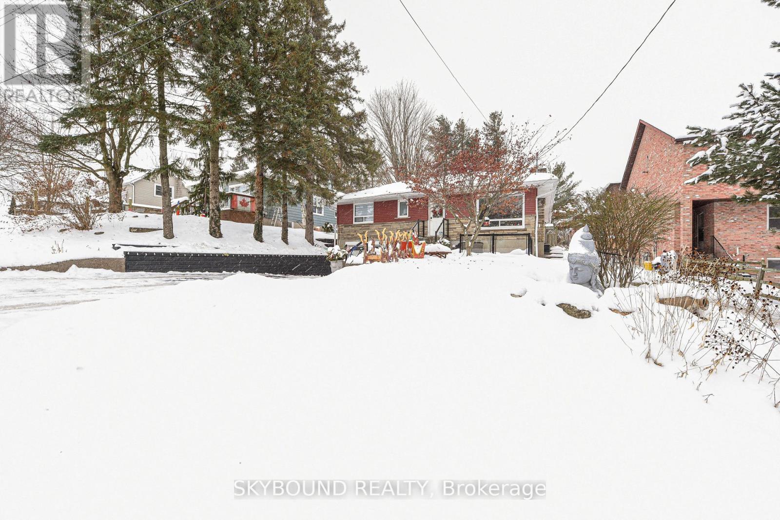 32 Victoria Avenue, Halton Hills, Ontario  L7J 1Y9 - Photo 50 - W12633380