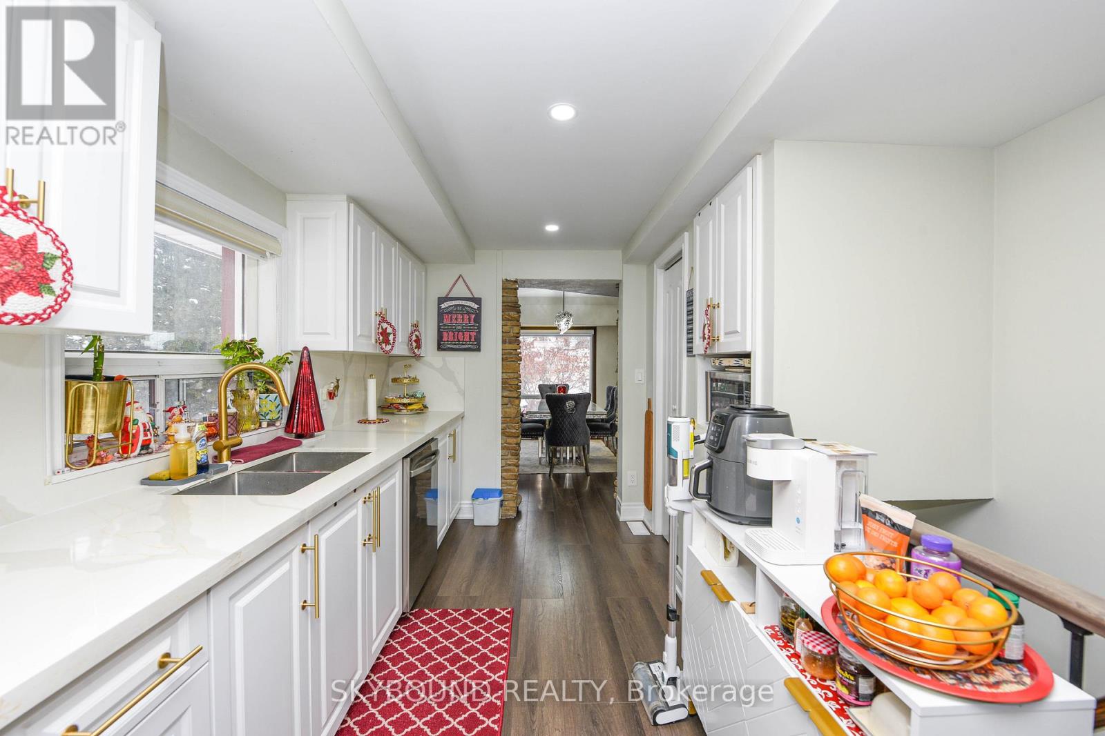 32 Victoria Avenue, Halton Hills, Ontario  L7J 1Y9 - Photo 14 - W12633380