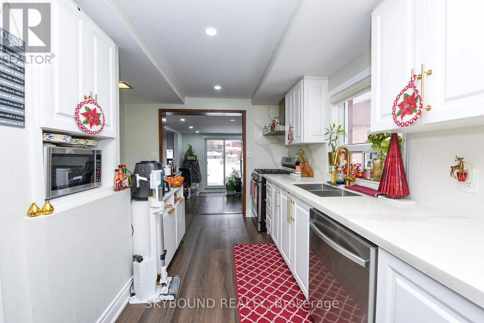 32 Victoria Avenue, Halton Hills, Ontario  L7J 1Y9 - Photo 12 - W12633380