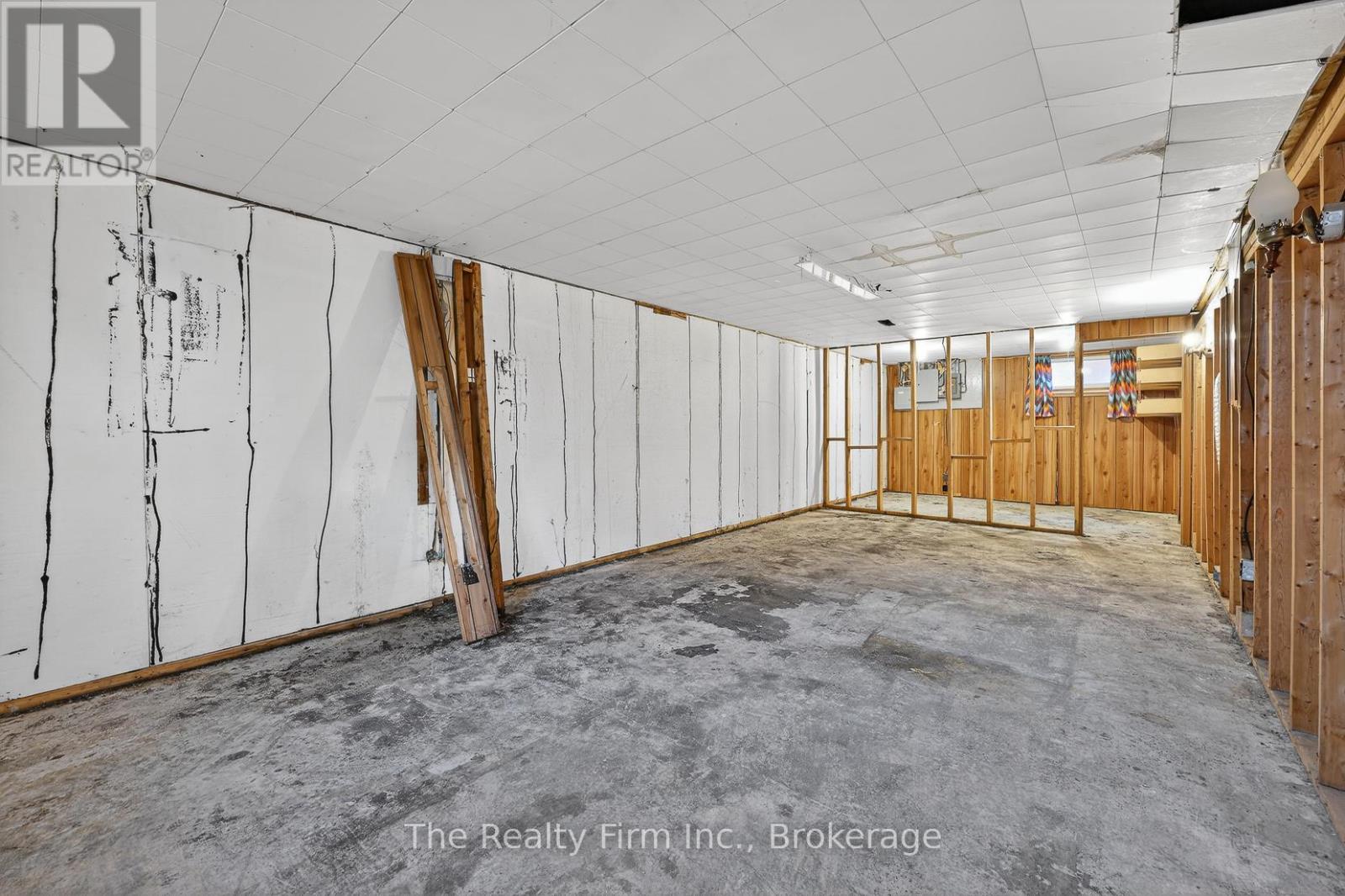 10 Chisholm Drive, Ingersoll, Ontario  N5C 2C4 - Photo 32 - X12944990