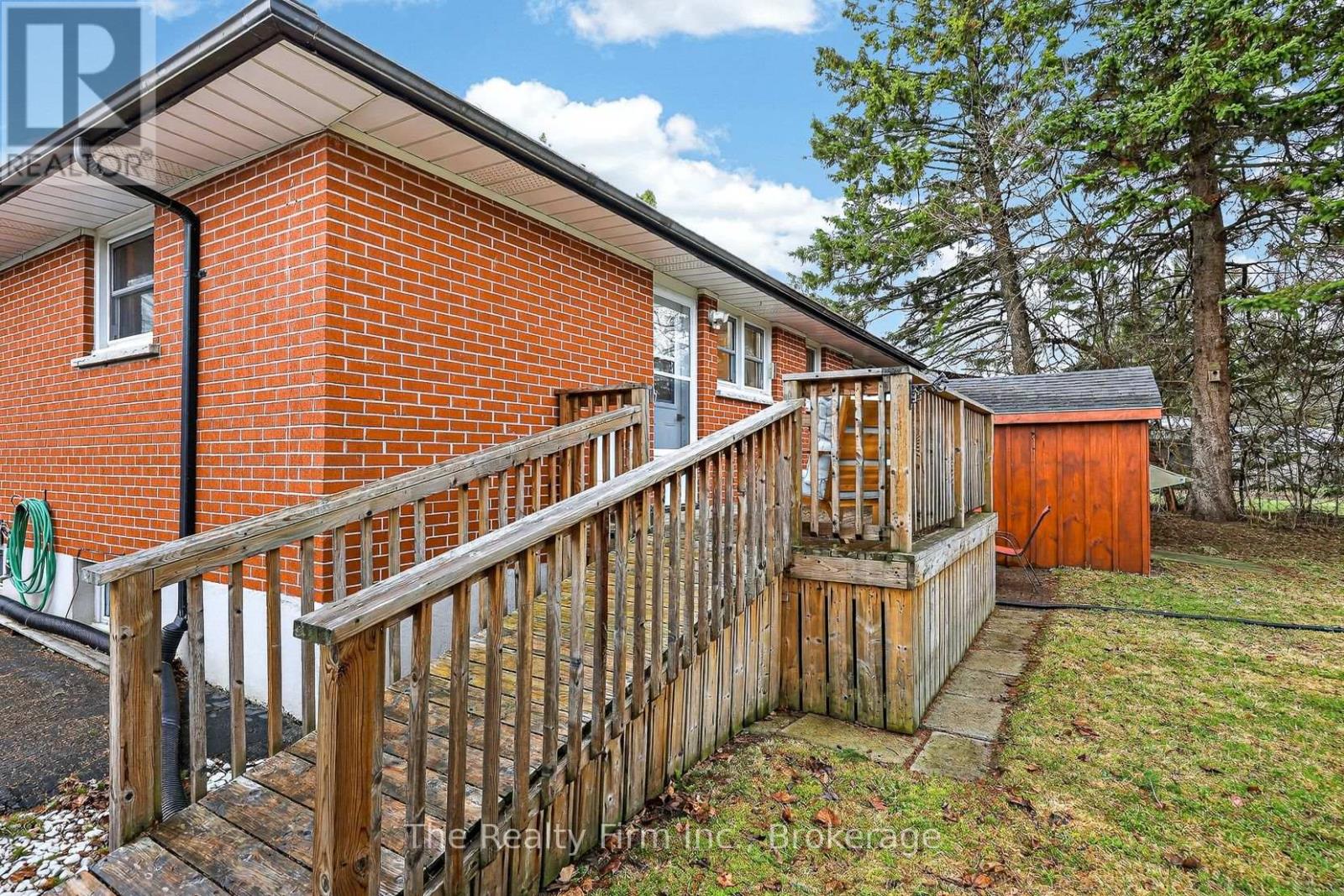 10 Chisholm Drive, Ingersoll, Ontario  N5C 2C4 - Photo 36 - X12944990