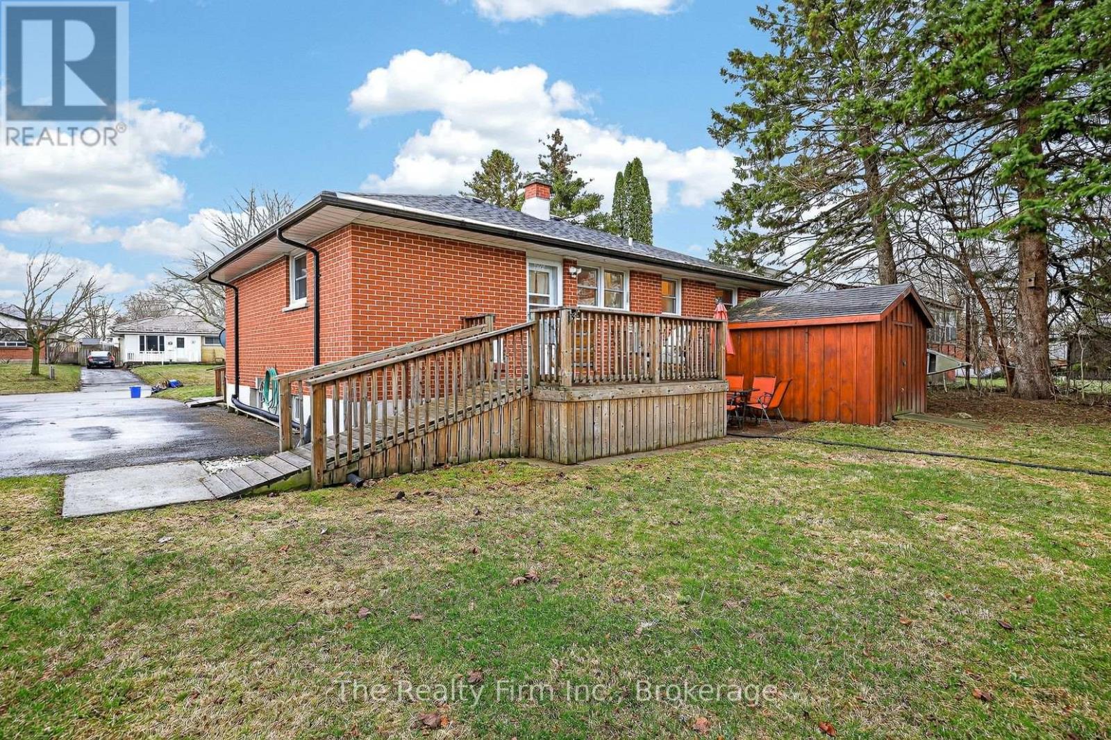 10 Chisholm Drive, Ingersoll, Ontario  N5C 2C4 - Photo 37 - X12944990