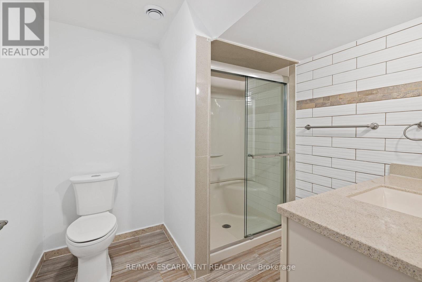 39 Mckibbon Avenue, Hamilton, Ontario  L0R 1P0 - Photo 26 - X12944672