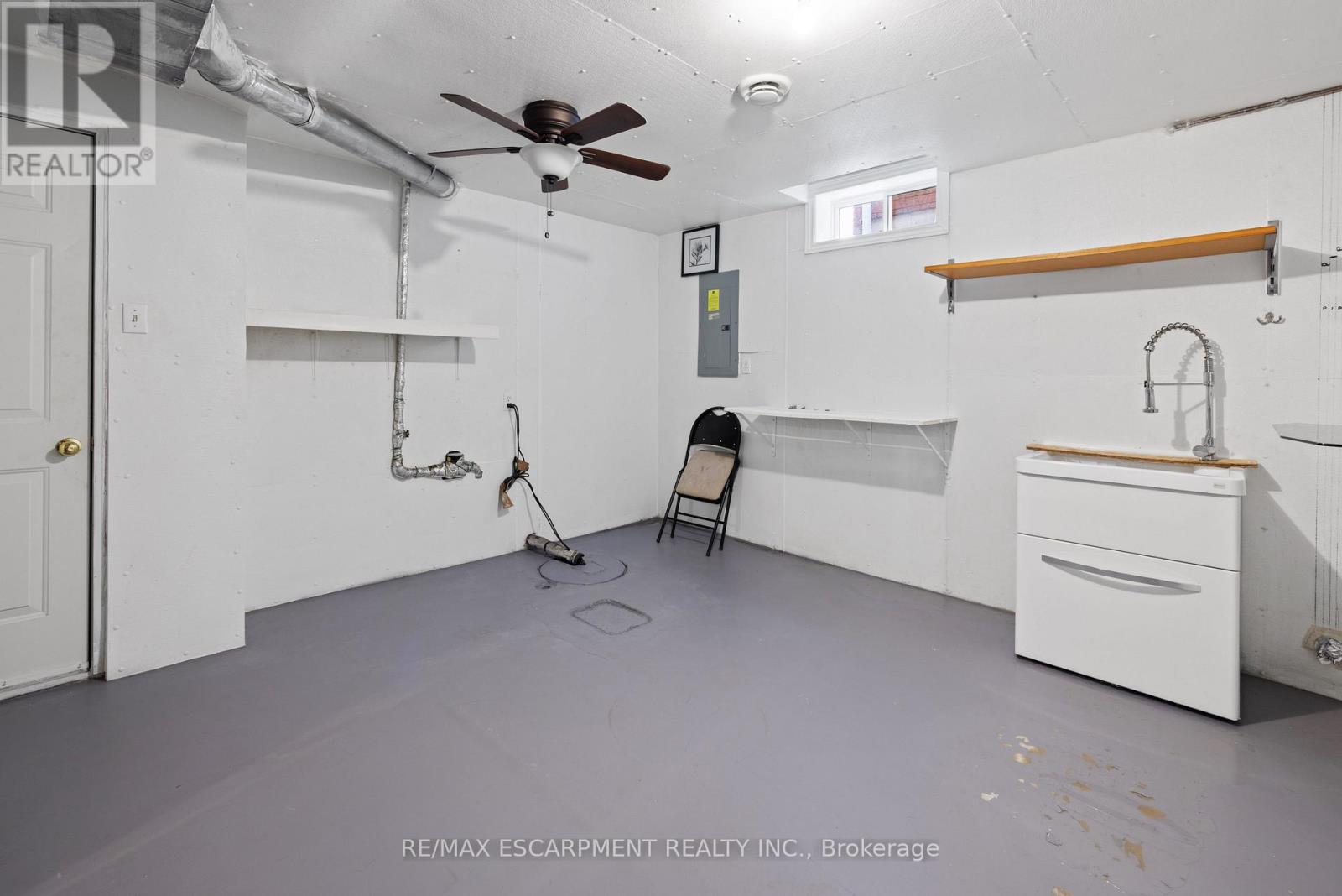 39 Mckibbon Avenue, Hamilton, Ontario  L0R 1P0 - Photo 31 - X12944672