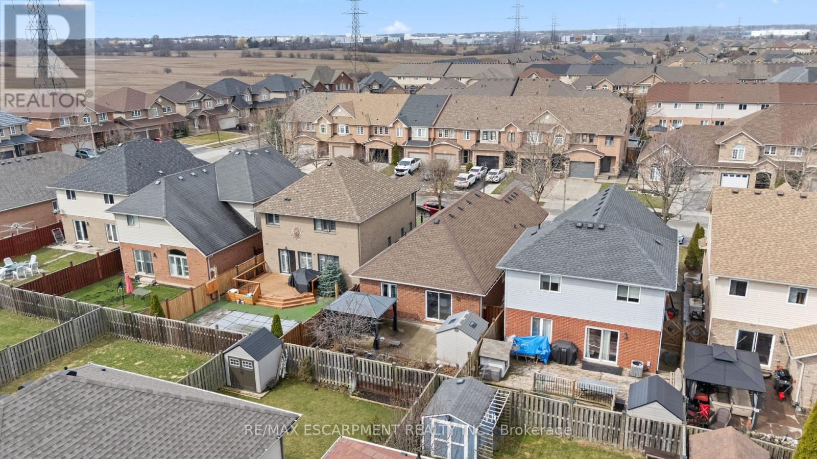 39 Mckibbon Avenue, Hamilton, Ontario  L0R 1P0 - Photo 5 - X12944672