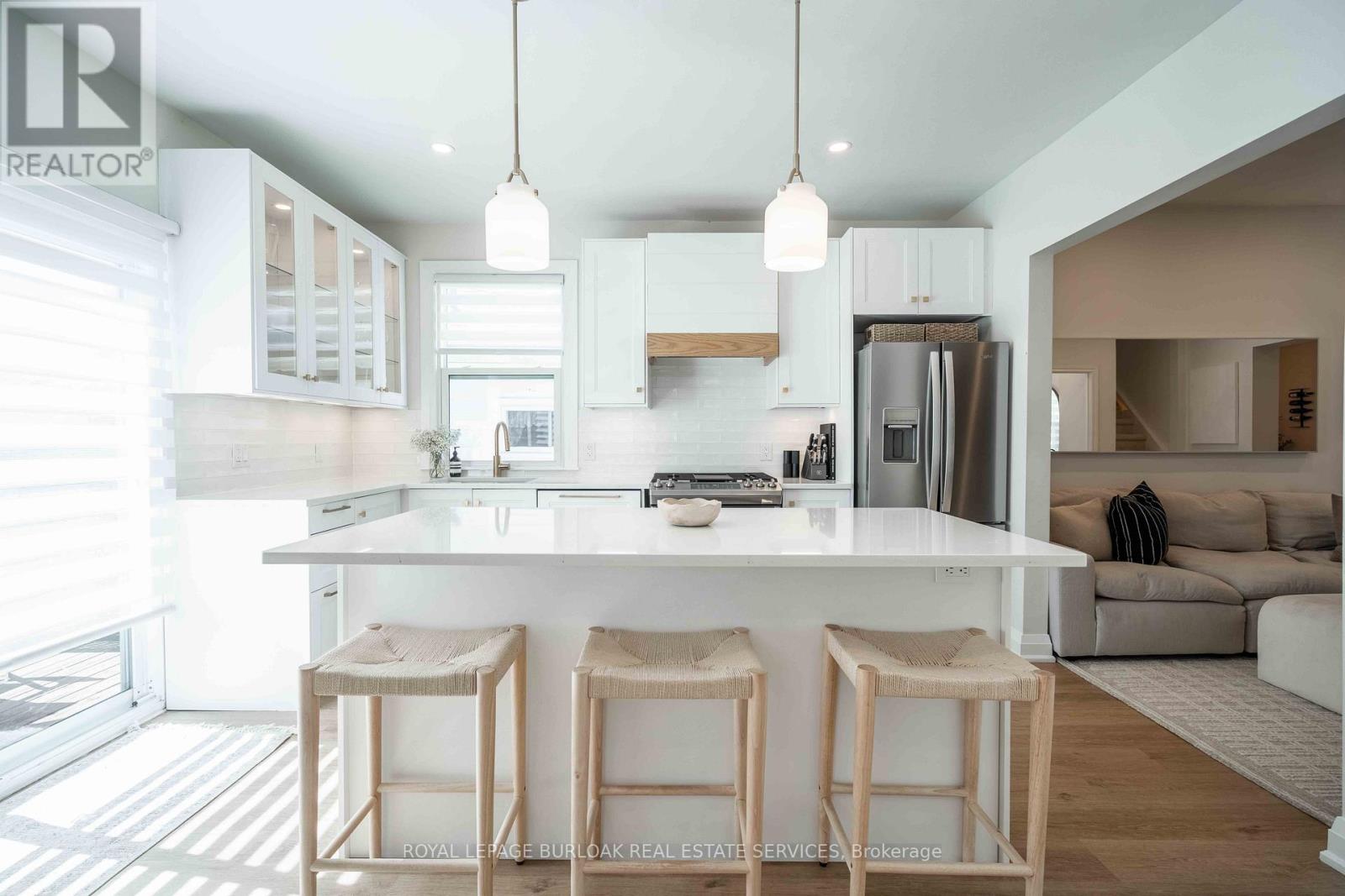 51 East 23rd Street, Hamilton, Ontario  L8V 2W5 - Photo 11 - X12944716