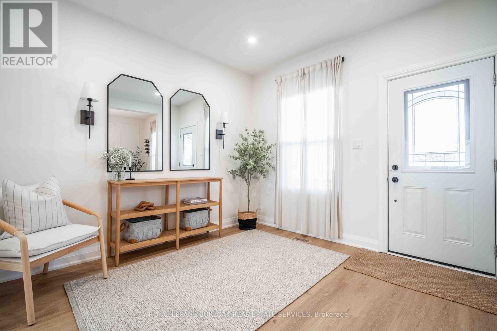 51 East 23rd Street, Hamilton, Ontario  L8V 2W5 - Photo 3 - X12944716