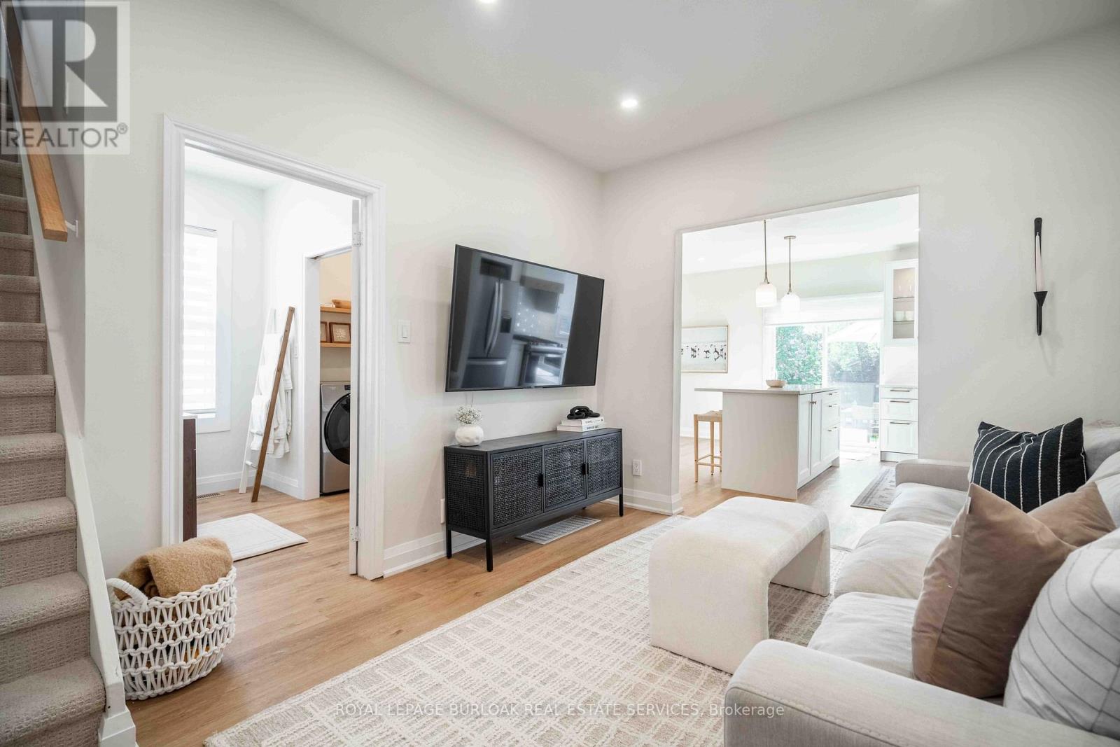 51 East 23rd Street, Hamilton, Ontario  L8V 2W5 - Photo 7 - X12944716