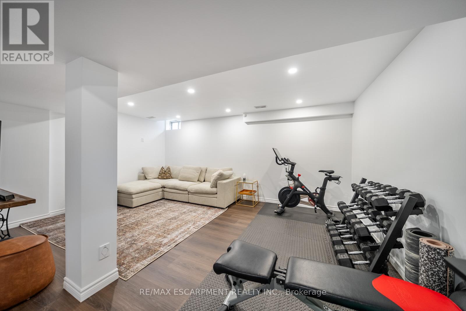 69 John Frederick Drive, Hamilton, Ontario  L9G 0G6 - Photo 41 - X12944752