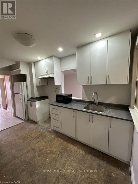 31 Mckinstry Street, Hamilton, Ontario  L8L 6C2 - Photo 6 - X12944782