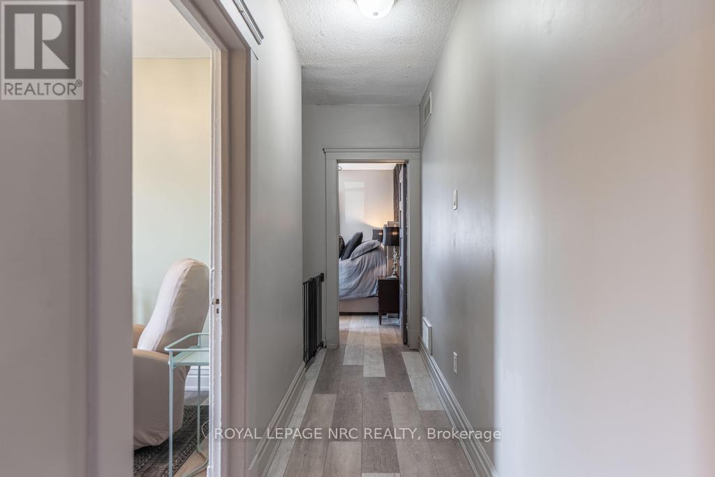 48 Hodgkins Avenue, Thorold, Ontario  L2V 1M1 - Photo 28 - X12944810