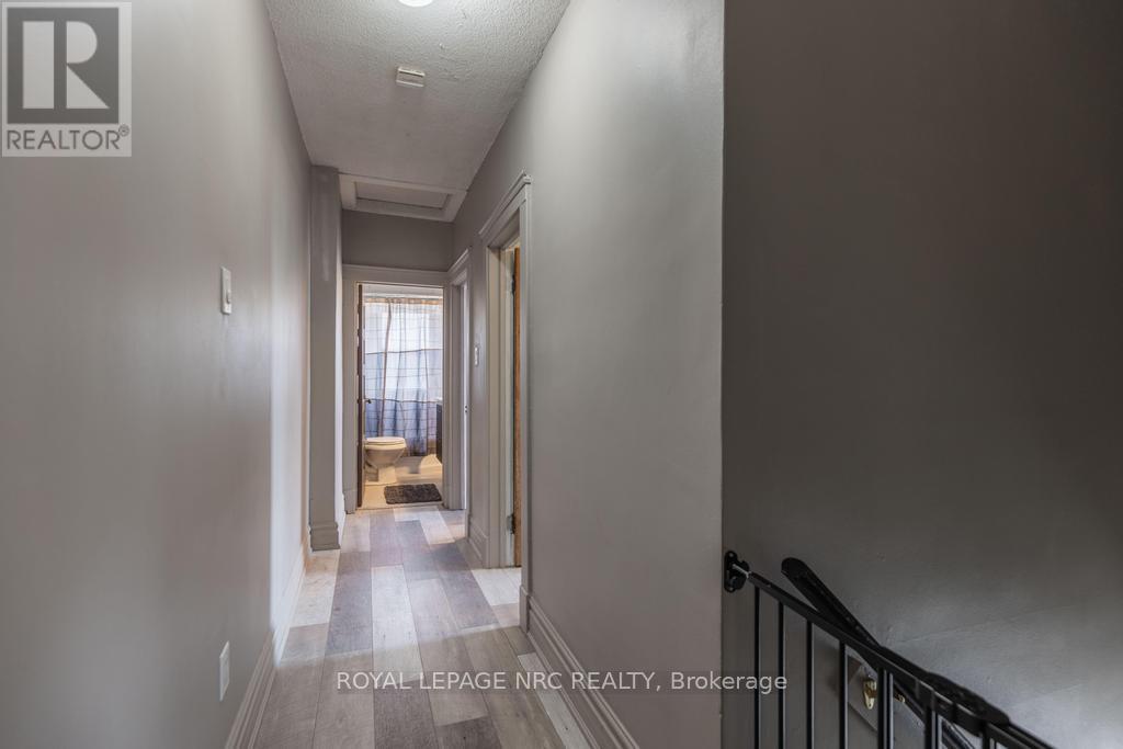 48 Hodgkins Avenue, Thorold, Ontario  L2V 1M1 - Photo 29 - X12944810