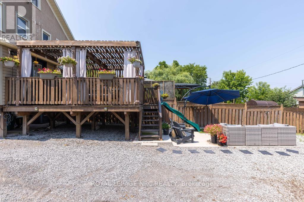 48 Hodgkins Avenue, Thorold, Ontario  L2V 1M1 - Photo 4 - X12944810