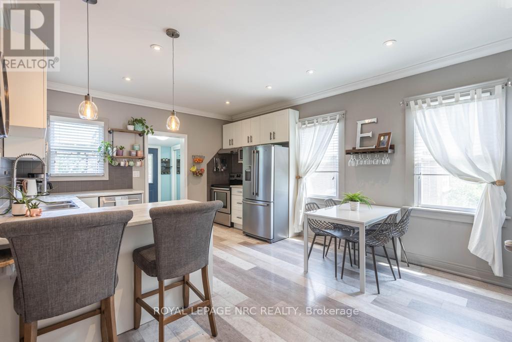 48 Hodgkins Avenue, Thorold, Ontario  L2V 1M1 - Photo 9 - X12944810