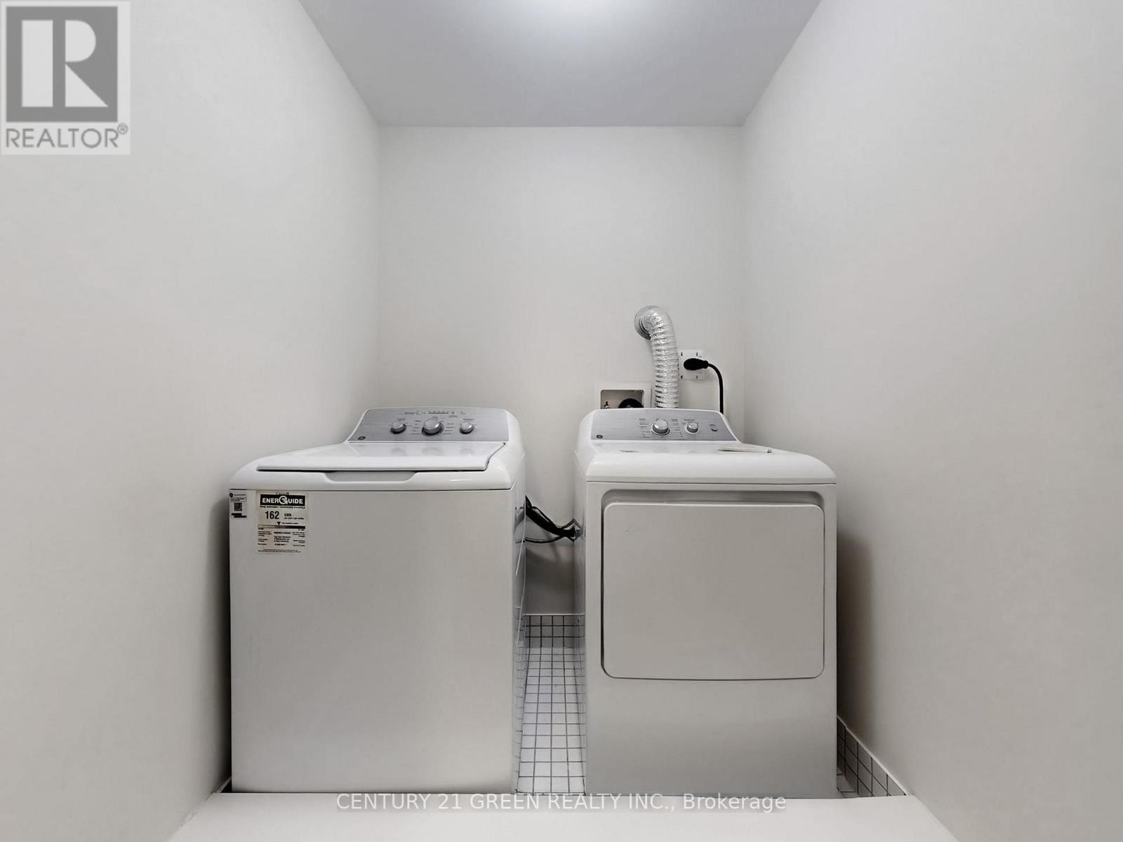 41 Bentgrass Drive, Welland, Ontario  L3B 0H4 - Photo 40 - X12944816