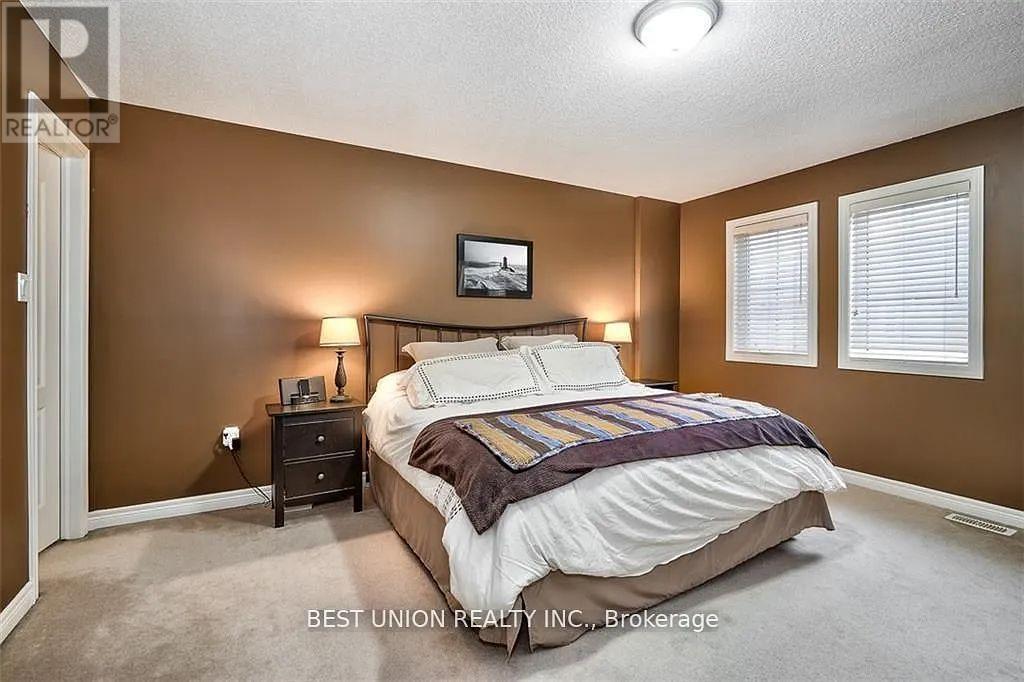 43 - 60 Cloverleaf Drive, Hamilton, Ontario  L9K 1S8 - Photo 3 - X12944836