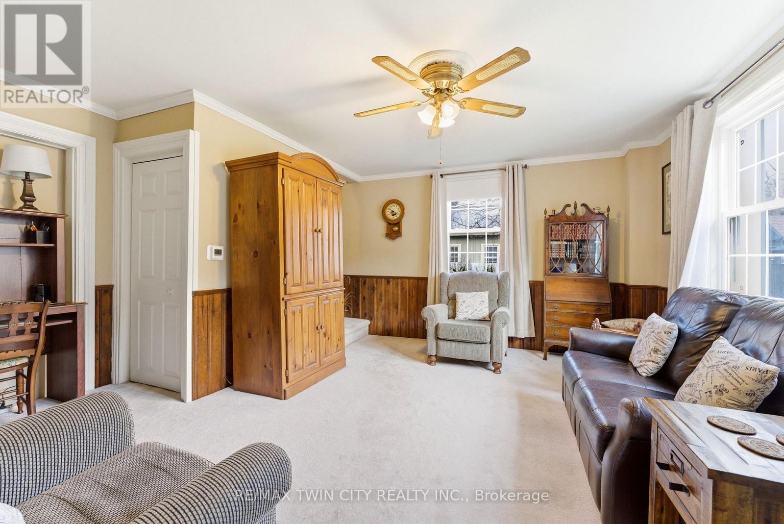 9 Willow Street, Brant, Ontario  N3L 2K5 - Photo 11 - X12944838