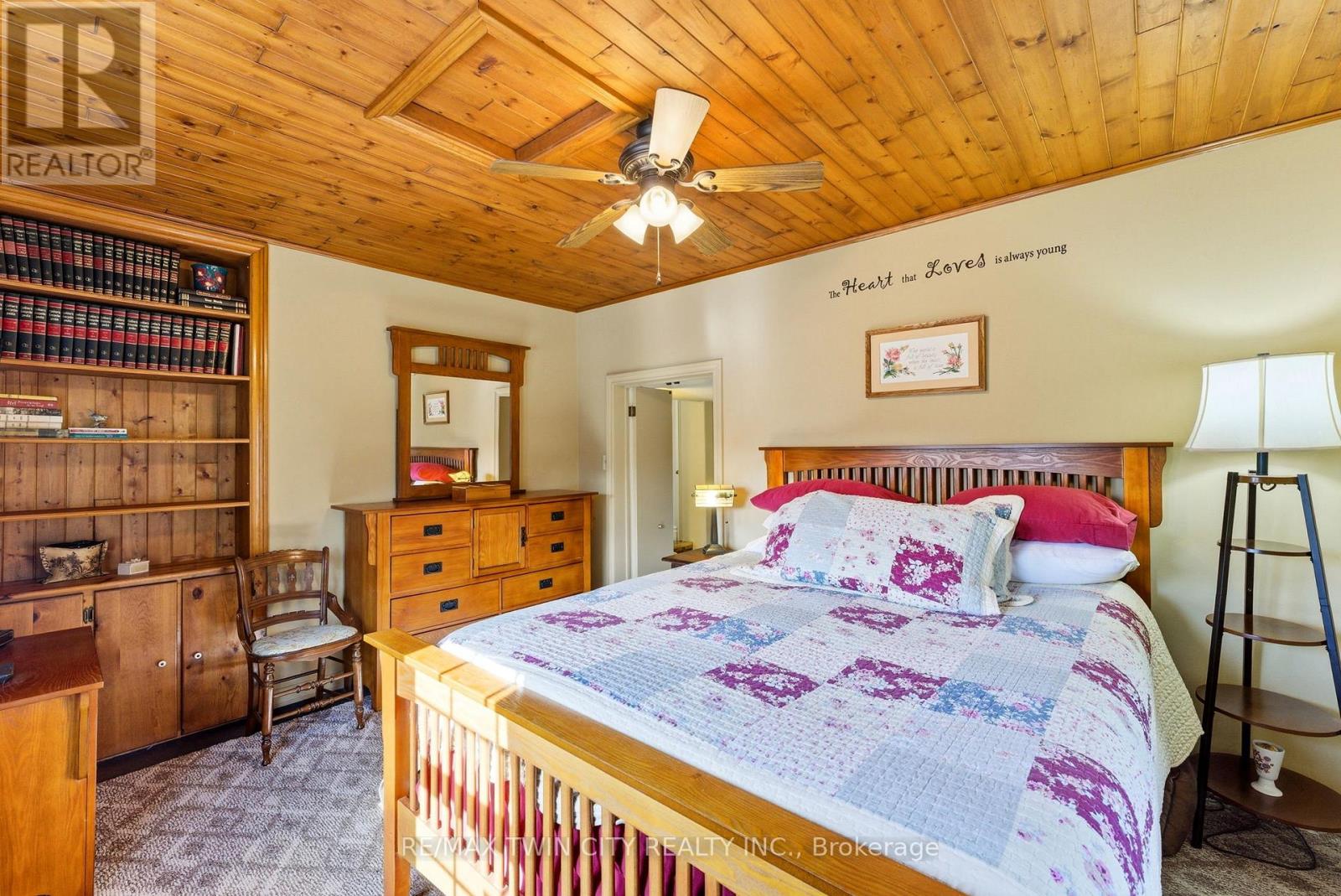 9 Willow Street, Brant, Ontario  N3L 2K5 - Photo 15 - X12944838