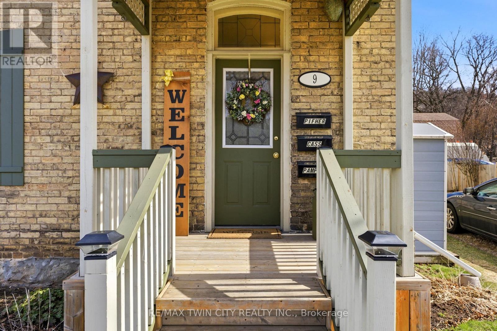 9 Willow Street, Brant, Ontario  N3L 2K5 - Photo 19 - X12944838