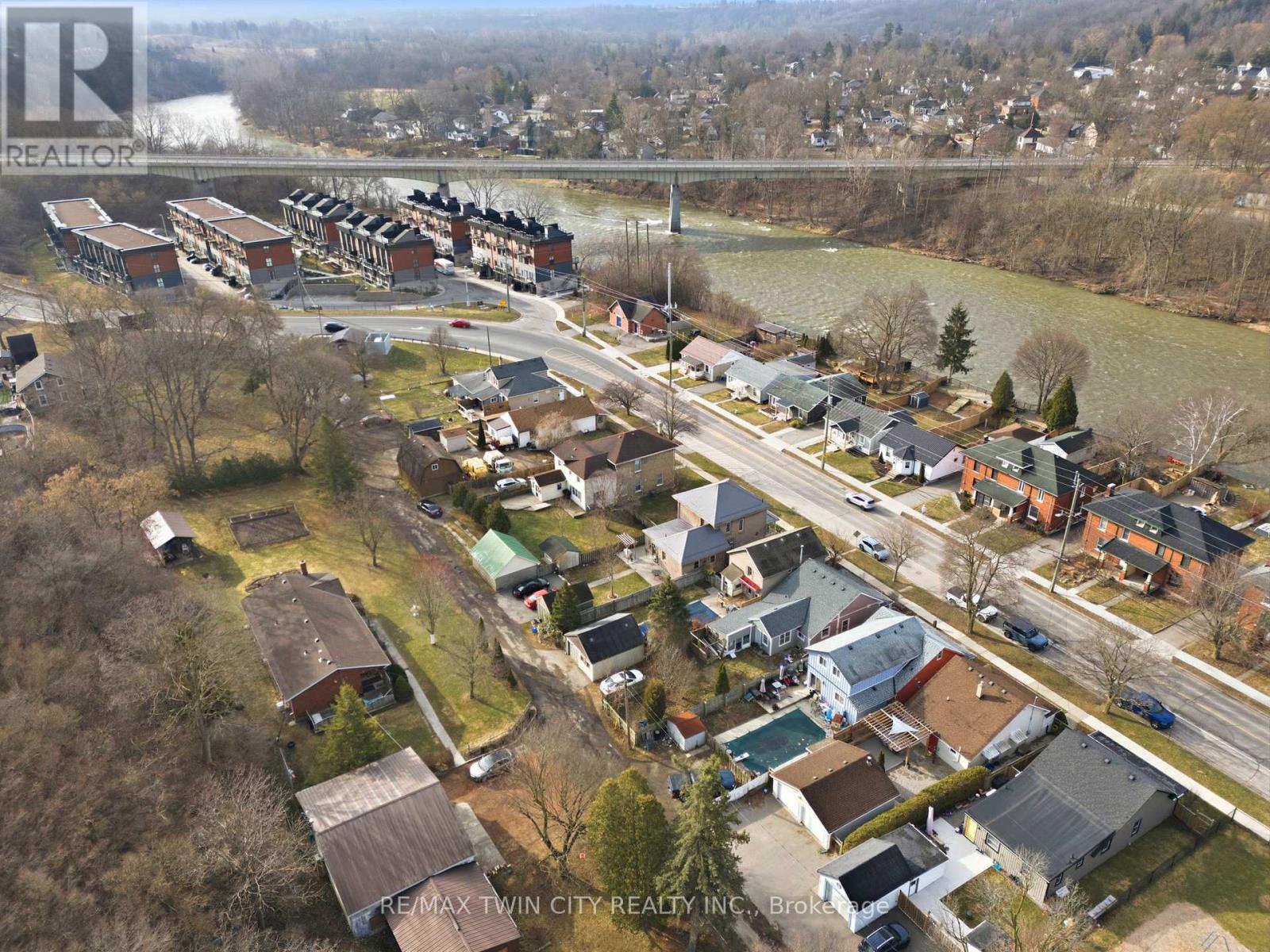 9 Willow Street, Brant, Ontario  N3L 2K5 - Photo 48 - X12944838