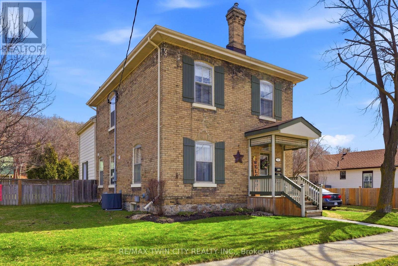 9 Willow Street, Brant, Ontario  N3L 2K5 - Photo 49 - X12944838