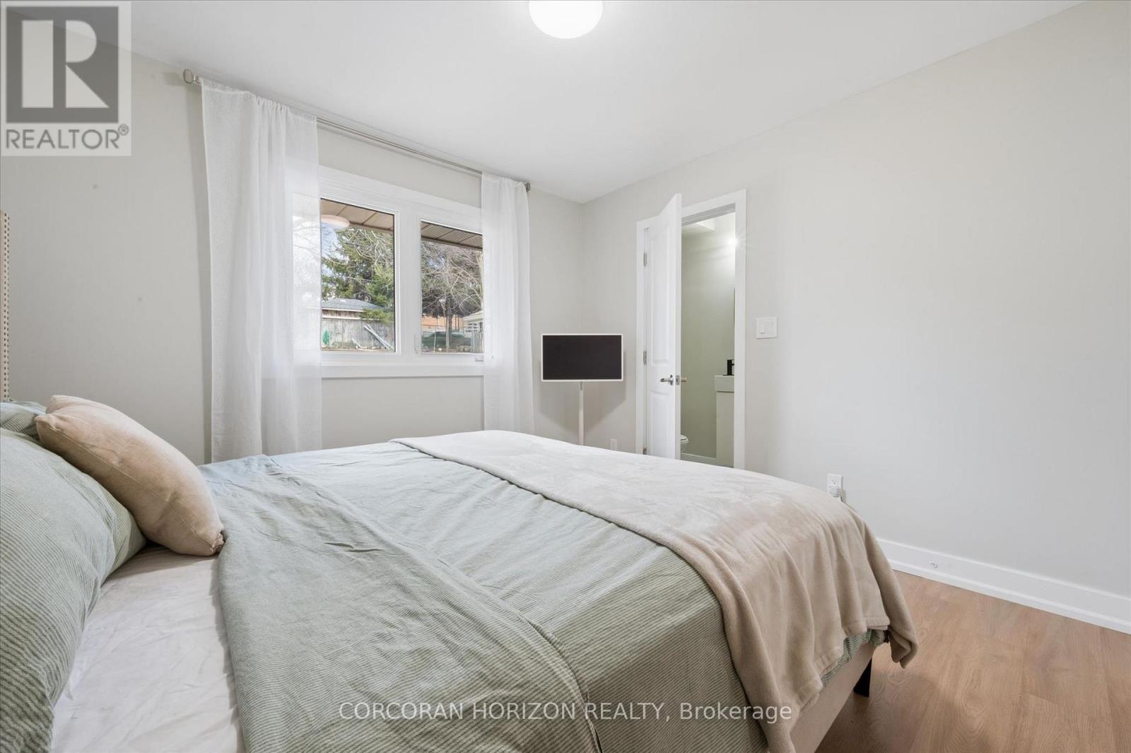 220 Mayfield Avenue, Waterloo, Ontario  N2J 3S5 - Photo 17 - X12944846