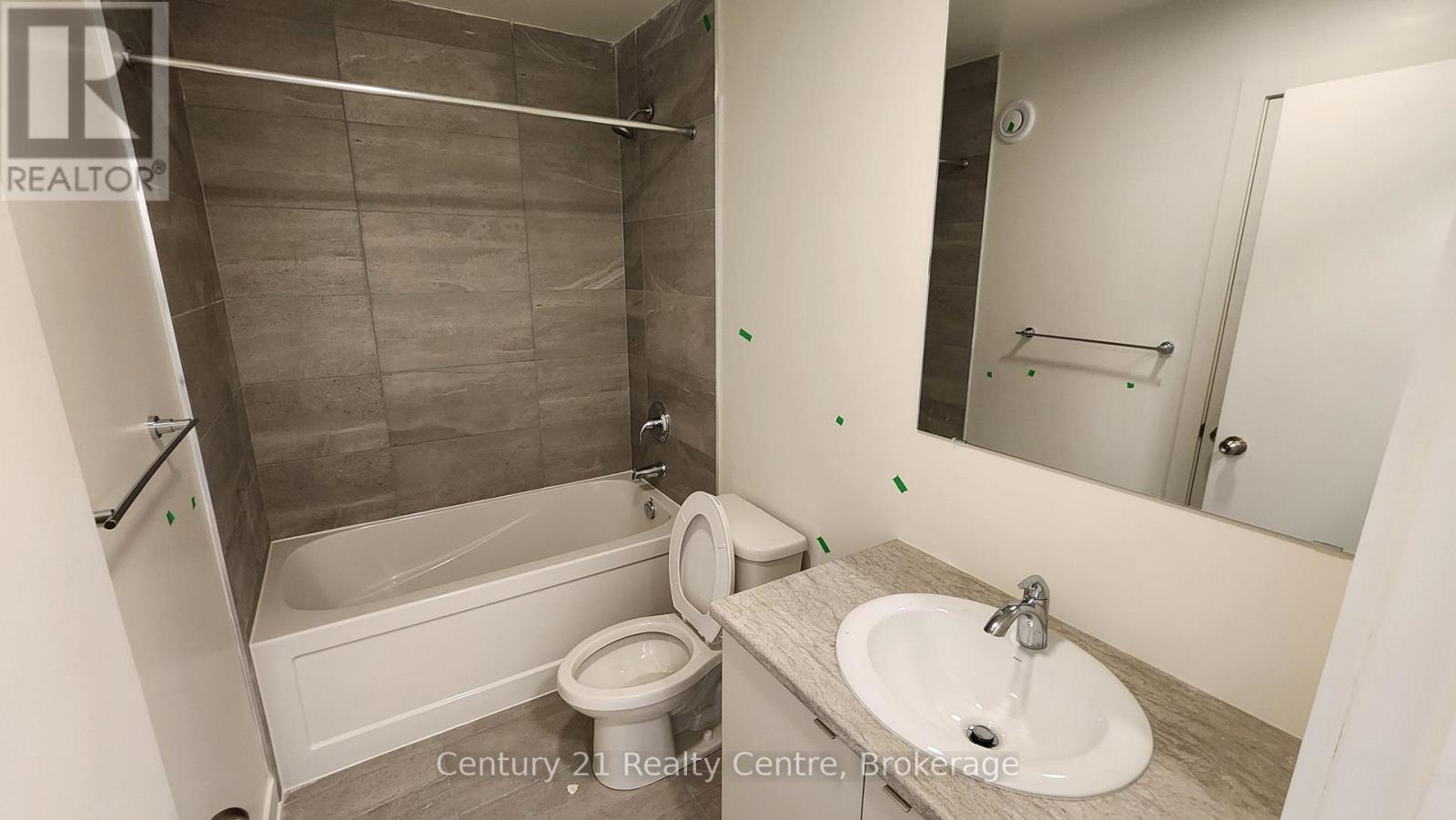 208b - 16 Melbourne Avenue, St. Catharines, Ontario  L2P 0G5 - Photo 12 - X12944884