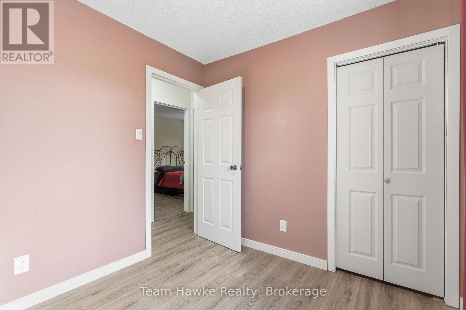 679 Simcoe Avenue, Tay, Ontario  L0K 1R0 - Photo 20 - S12945100