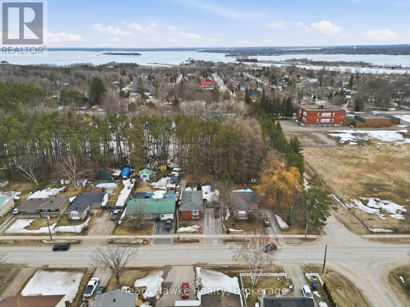 679 Simcoe Avenue, Tay, Ontario  L0K 1R0 - Photo 48 - S12945100