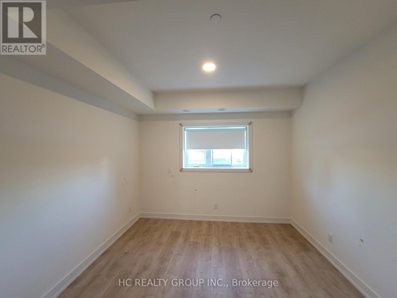 108b - 16 Melbourne Avenue, St. Catharines (E. Chester), Ontario  L2P 0G5 - Photo 6 - X12863492