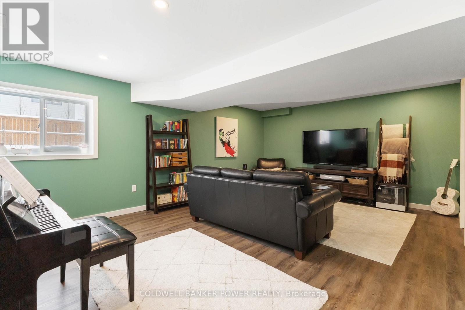 405 Edgevalley Road, London East, Ontario  N5V 0C2 - Photo 36 - X12820392